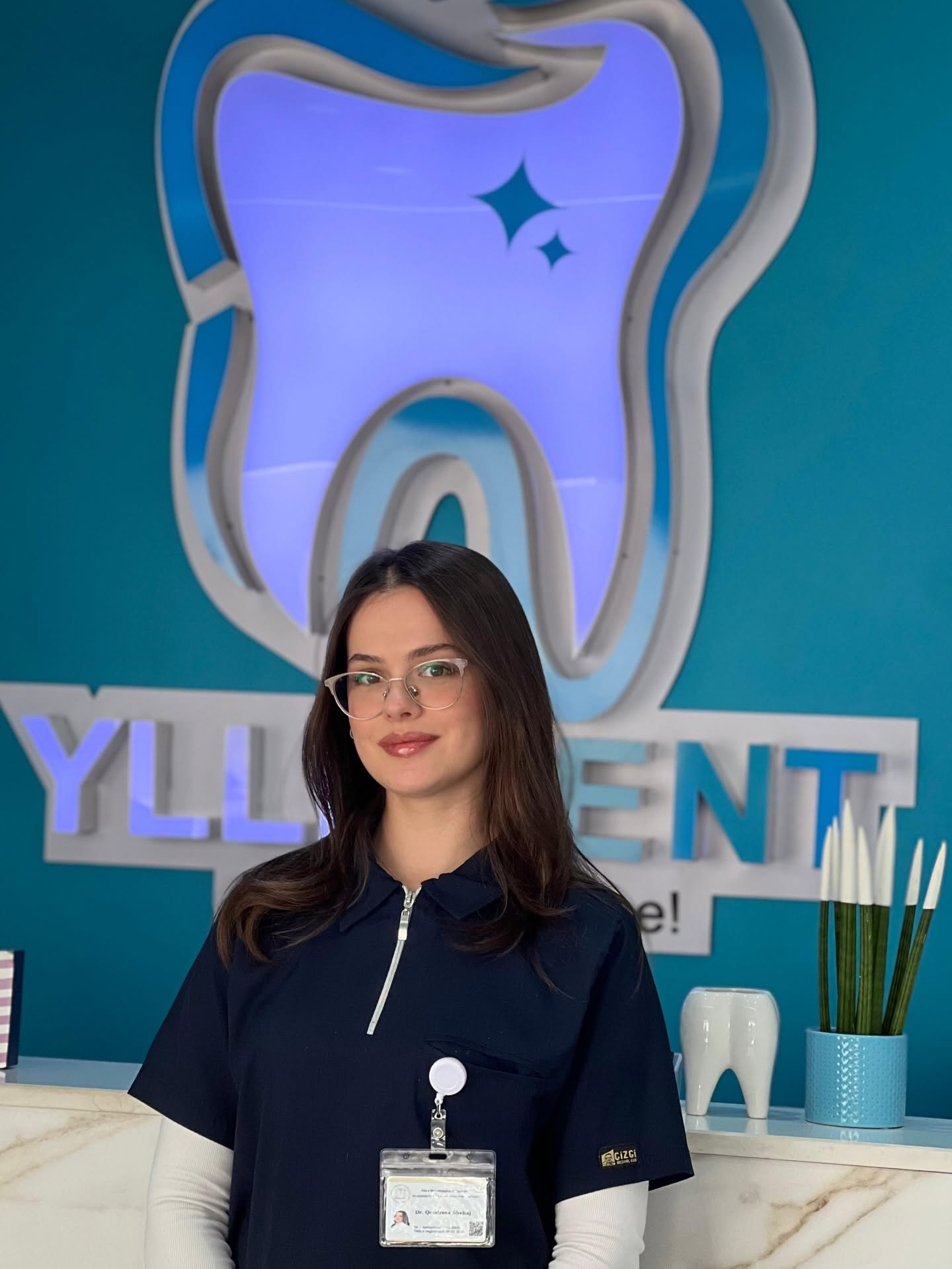 Dr. Qendresa Shehaj, stomatologe në YlliDent
